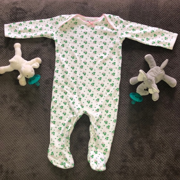 🤩 Freebie with any Bundle! 🤩 - Picture 2 of 11